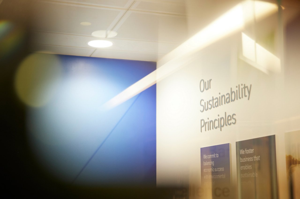 Inscription on Deutsche Bank wall, ${esc.q}Our Sustainability Principles${esc.q}