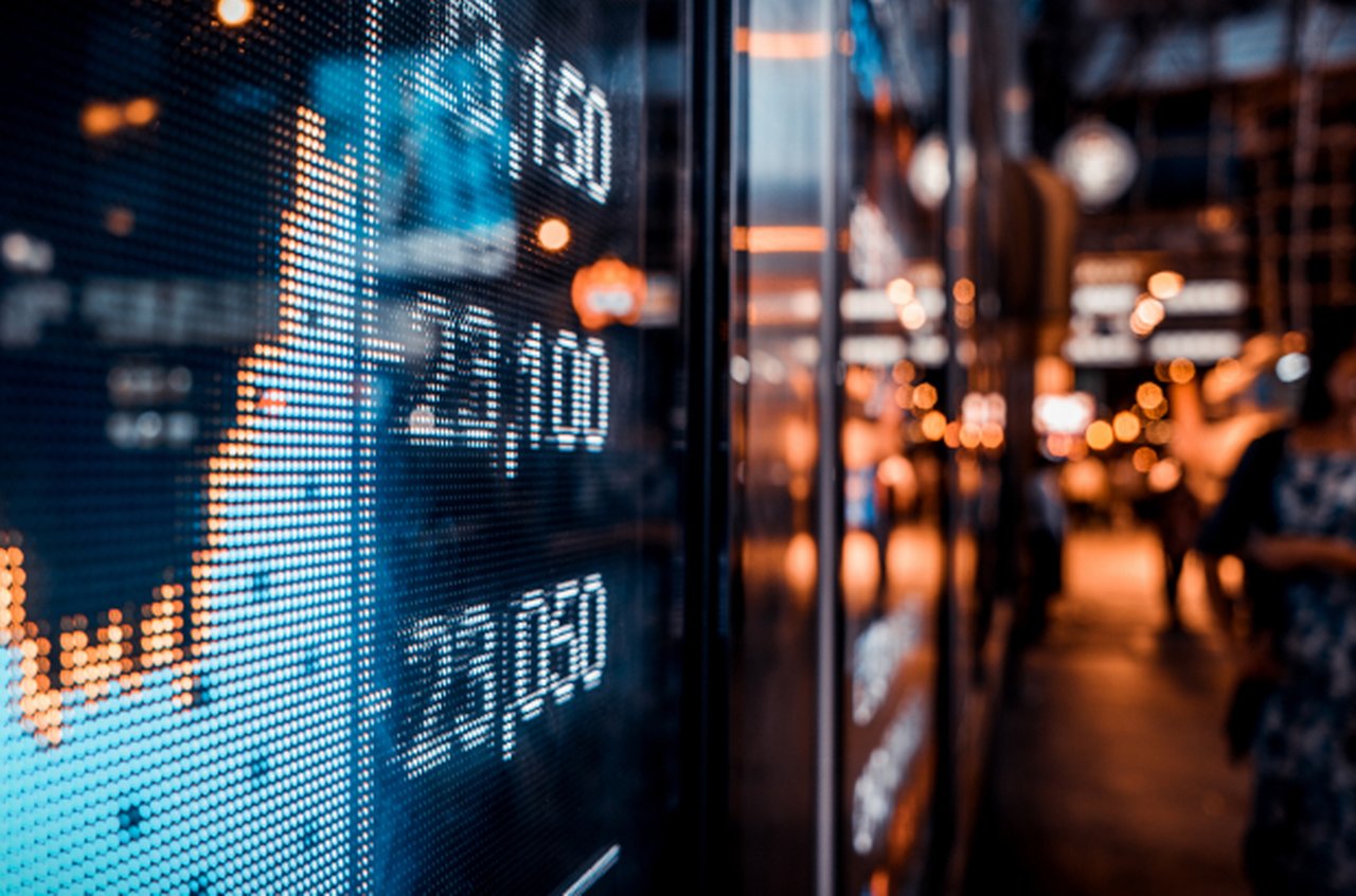 Window display with numbers