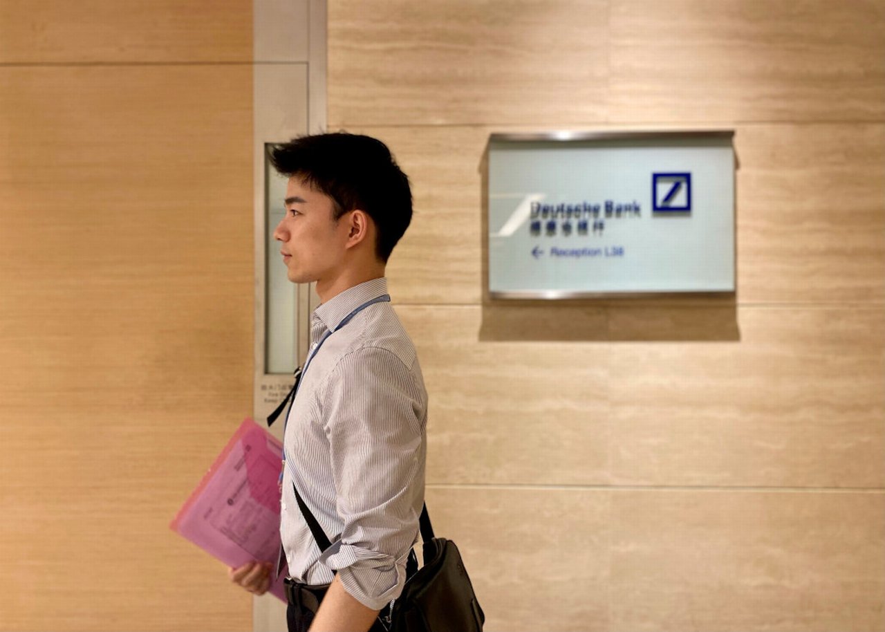 Sean in the Deutschea Bank building