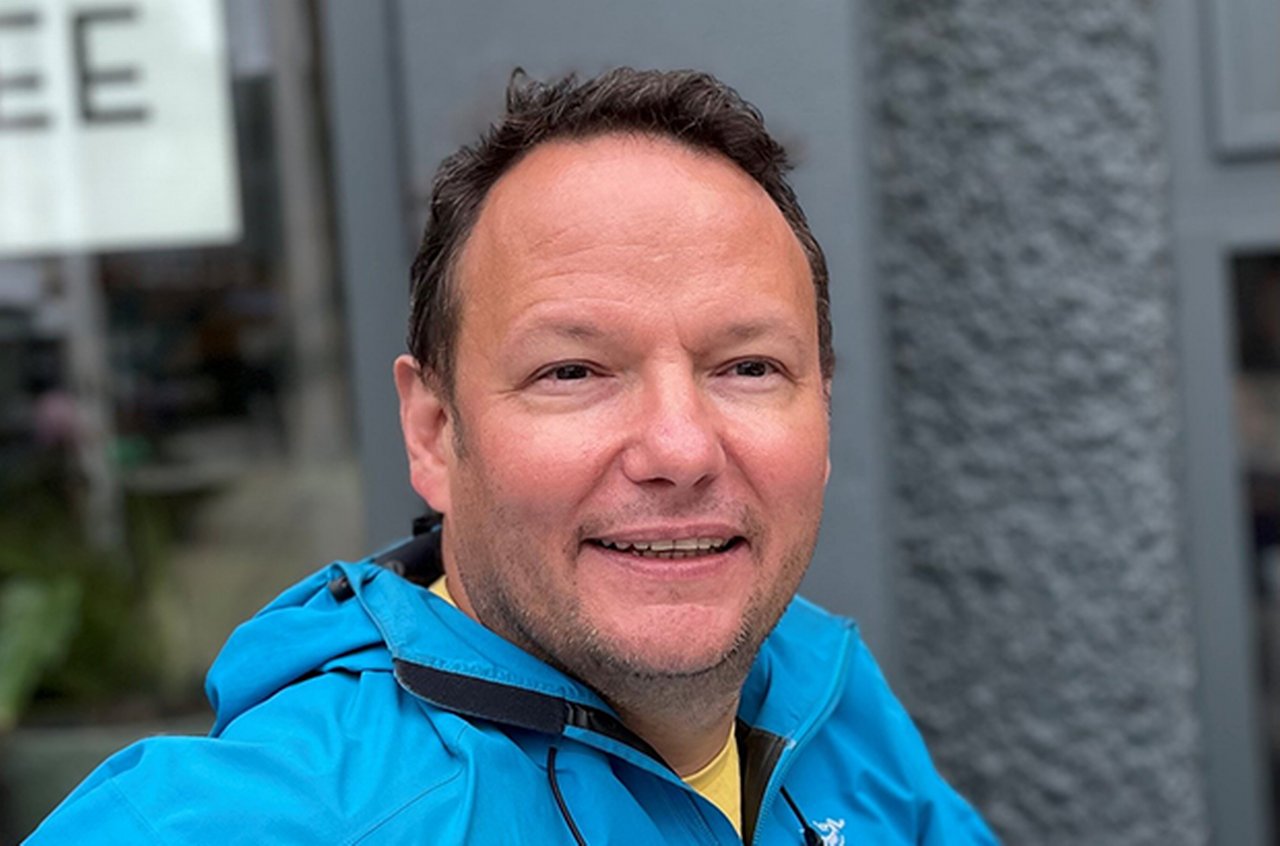 Nik